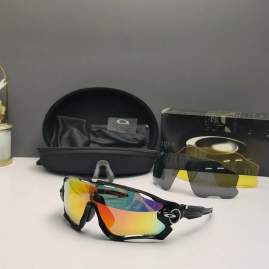 Picture of Oakley Sunglasses _SKUfw66124554fw